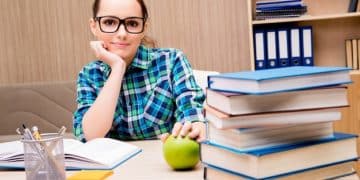 GRE Prep 2025: Your Comprehensive Study Plan for a High Score - Cover Image