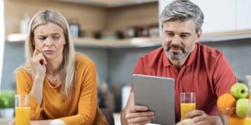 The Impact of 3% Inflation on US Household Expenses - Cover Image